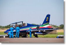 Aermacchi MB-339 AMI-FrecceTricolori-Meeting-BA102-Dijon-Longvic-28juin2008-DSC_0330.JPG